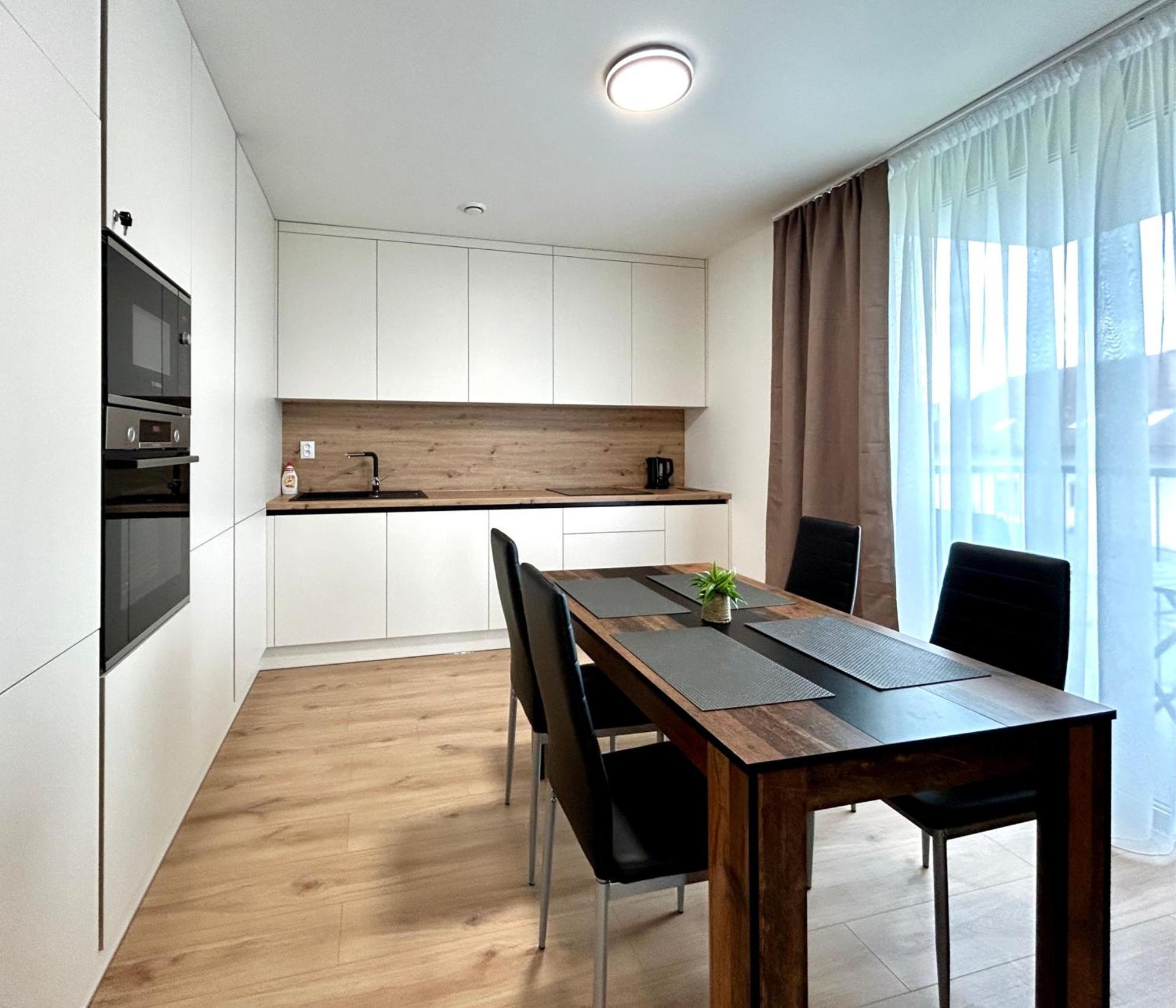 Urso Apartment Liptovský Mikuláš 外观 照片